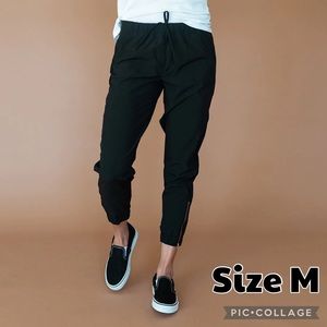 Albion | Jetsetters | Size M